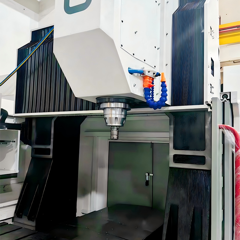 YS-1090 ОБРАБАТЫВАЮЩИЙ ЦЕНТР С ЧПУ (2)